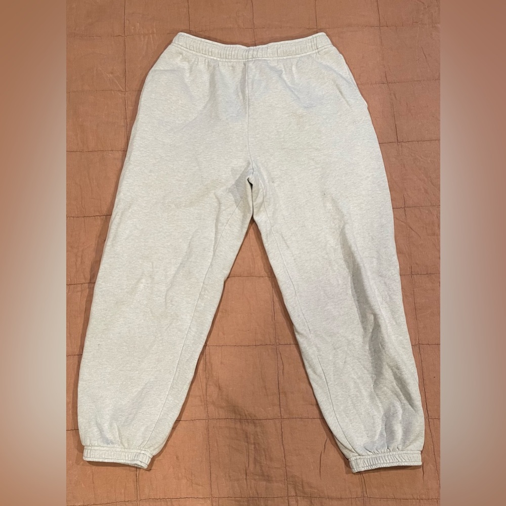 ARITZIA white-gray Mega Fit sweatpants.
